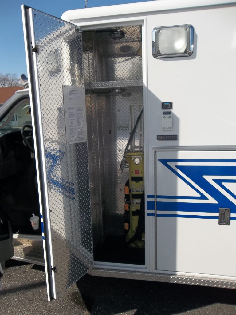 5HA93762 (9) – VCI Ambulances