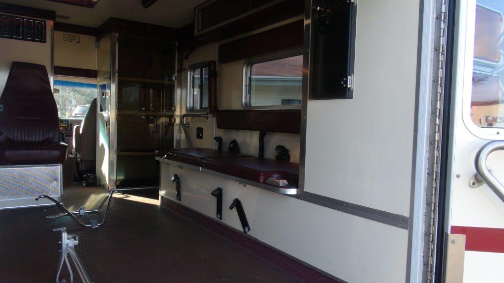 1995 Horton 523D – VCI Ambulances